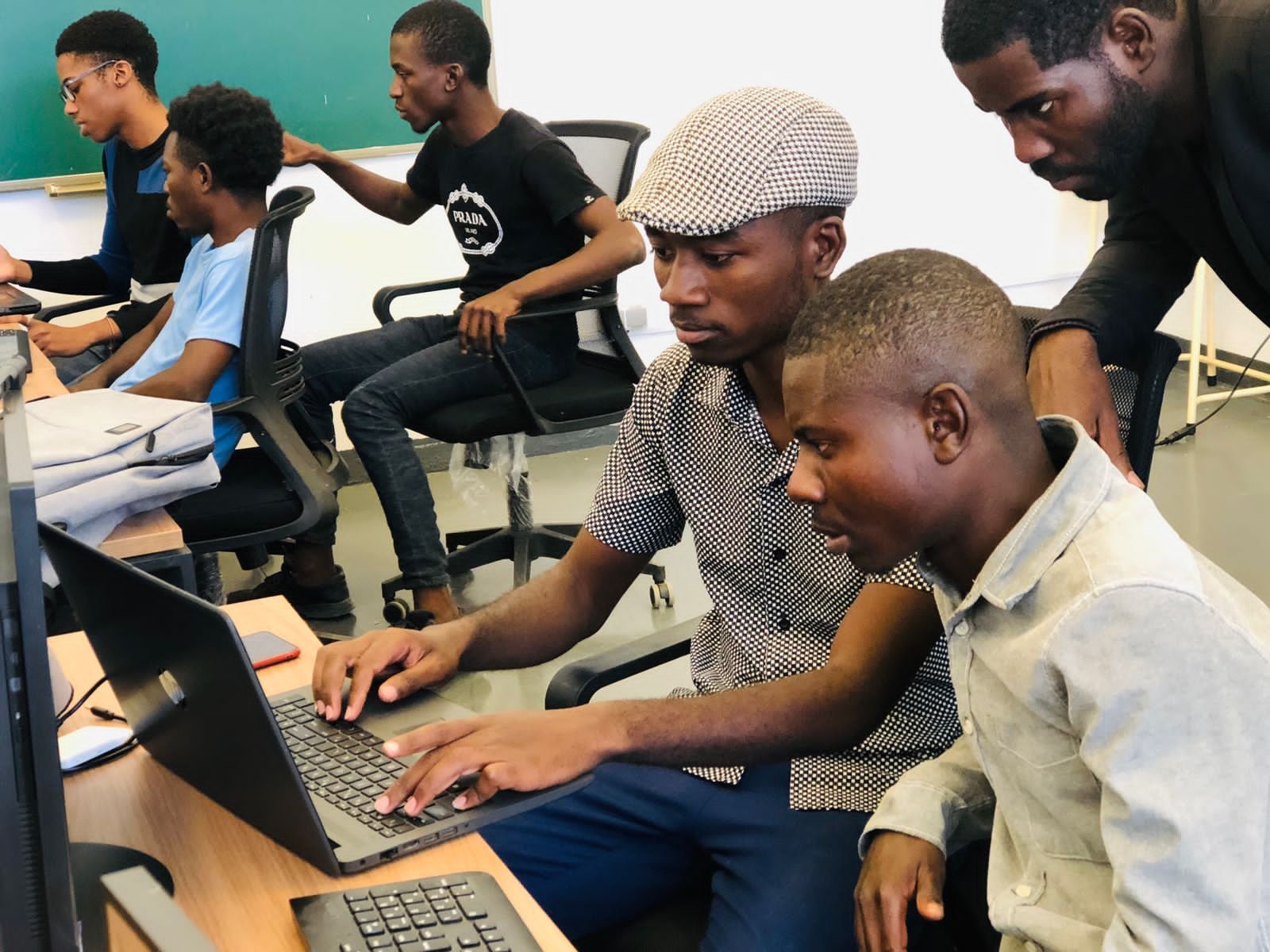 Equipe HowZit Angola